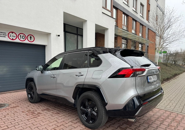 Toyota RAV4 cena 126900 przebieg: 131700, rok produkcji 2021 z Mława małe 79